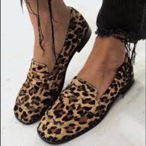 Something Navy leopard print loafers